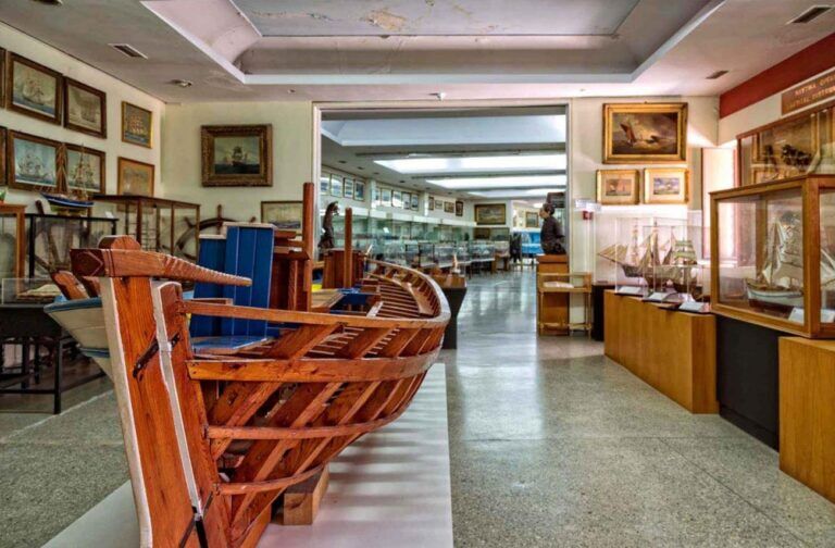 Nαυτικό Μουσείο